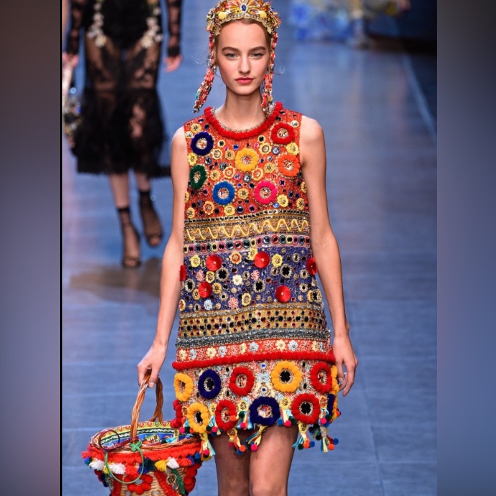 Beautiful Pom Pom dress size Small